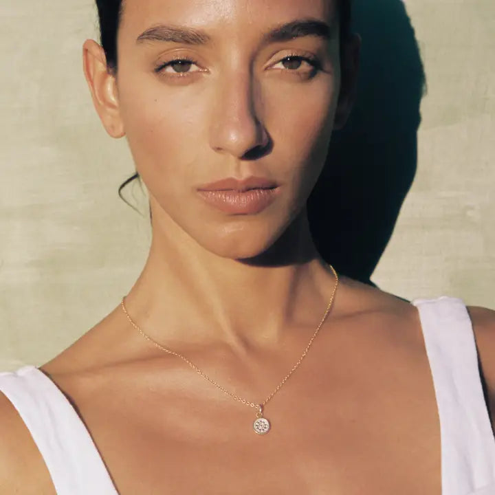 Artista Necklace - Gold - Engravable